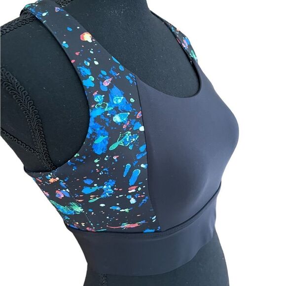 Fabletics Karina High Support Racerback sports bra - Picture 6 of 9